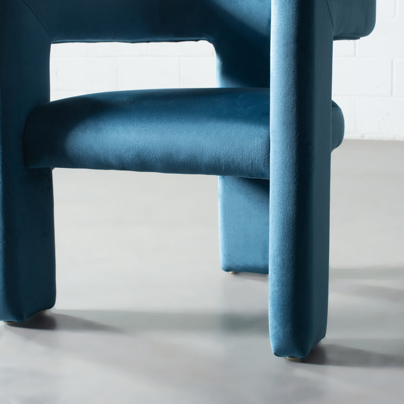 MEZE - Blue Velvet Lounge Chair